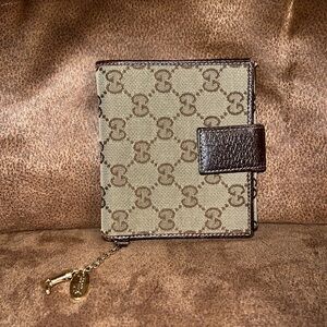 Vintage Gucci Bifold Wallet